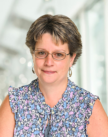 Sheila Brindle Headshot